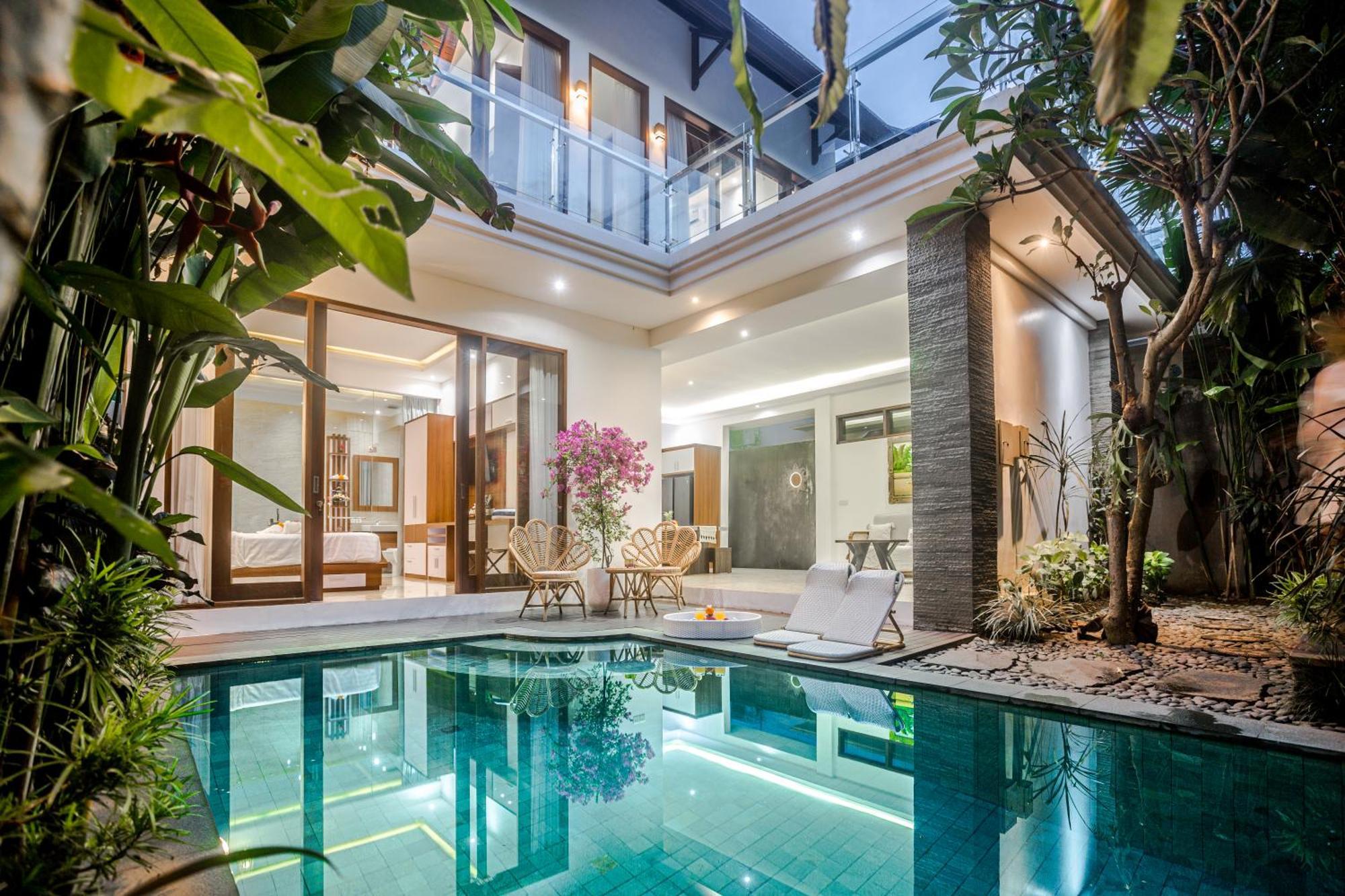 סמיניאק Villa Amelie By Jb Villas מראה חיצוני תמונה
